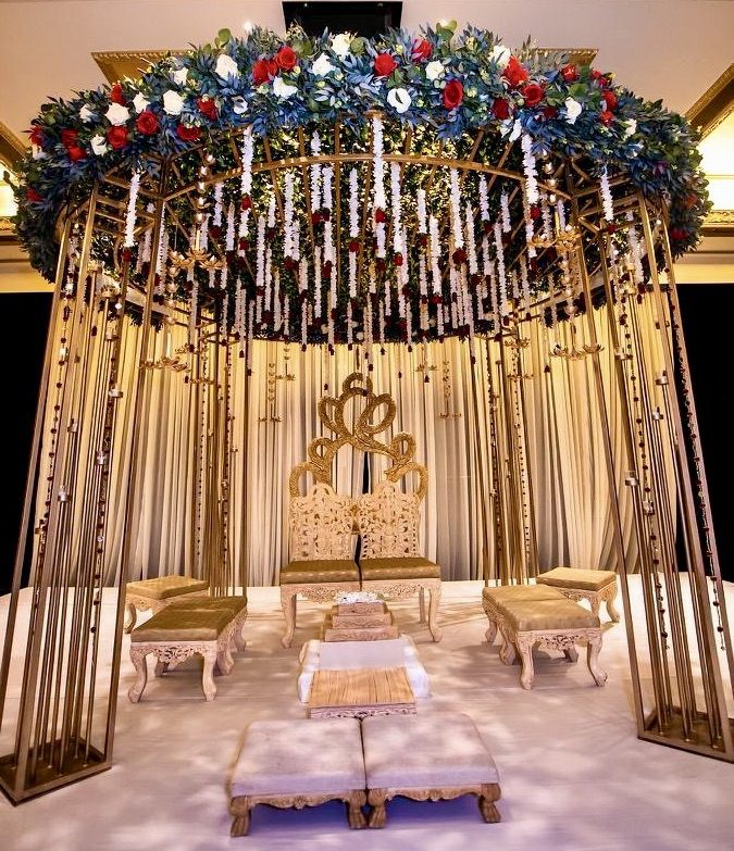 Gold Metal Round Mandap